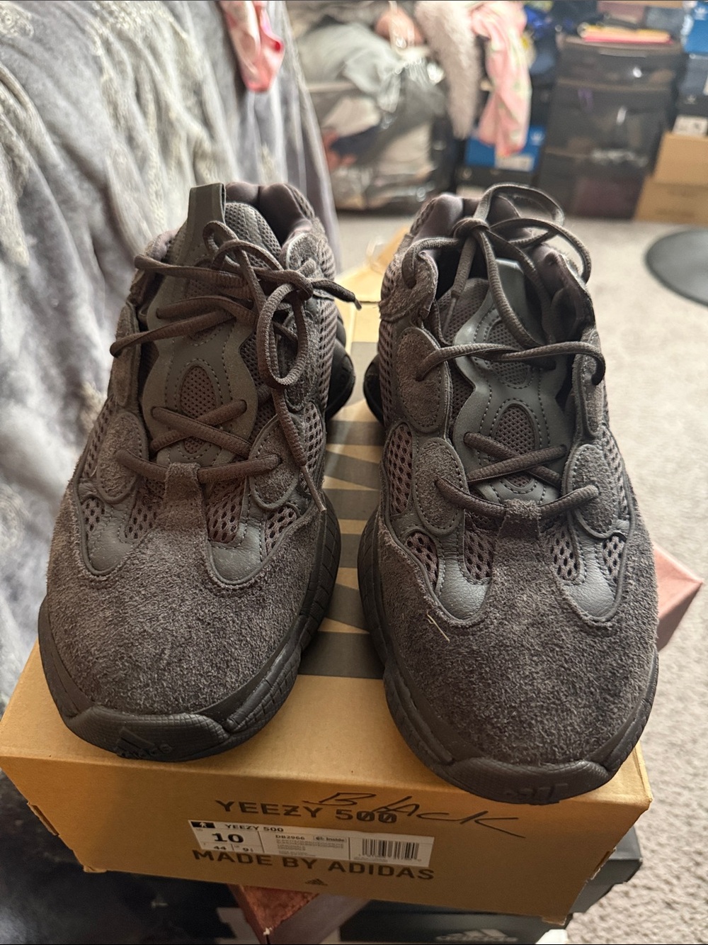 adidas Yeezy 500 Men’s Sneakers in Taupe